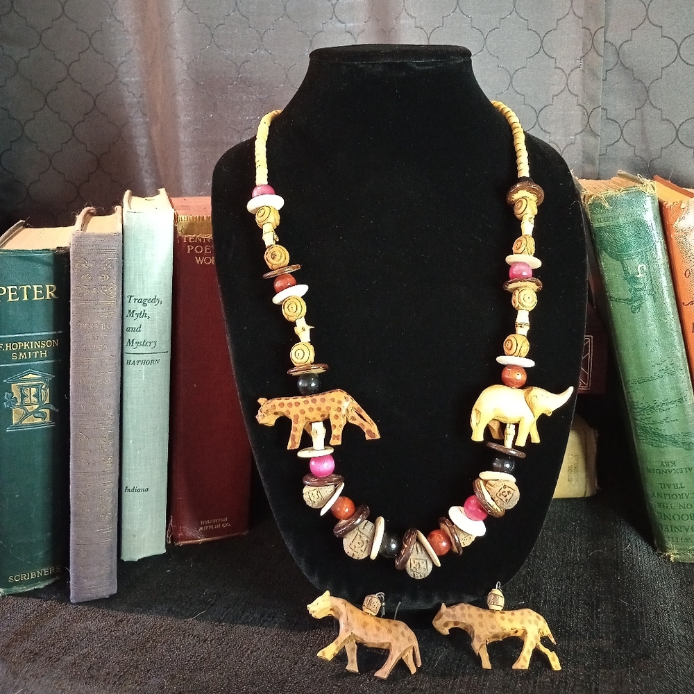 Vintage Safari Wooden Bead Necklace